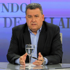 José Manuel Barrio durante su entrevista en 'La Quinta Esquina', emitida ayer en La 8 de Valladolid.-J. M. LOSTAU