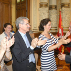 De la Riva, junto a sus concejales, tras la comparencia ante los medios-ICAL