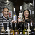 Eusebio García y su mujer Loli de la Iglesia, tercera generación de la empresa de  licores y aguardientes.-ENRRIQUE CARRASCAL