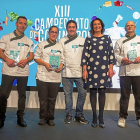 Rubén Ramos, Sheila García y Luis Miguel Macías, acompañados por la consejera de Cultura y Turismo, Josefa García Cirac, y César Boal, presidente de Maestres de Cocina de Castilla y León.-ICAL