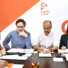 El portavoz autonómico de Ciudadanos, Luis Fuentes, preside la reunión del Comité Autonómico de Ciudad.-ICAL