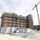 Bloque de viviendas en construcción.-El Mundo