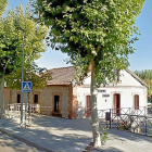 Tanatorio municipal de Tordesillas, donde se prevé instalar la nueva comisaría de la Policía local.-GGL SW