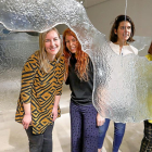 Ana Kovacic, Bettina Geisselmann, Naiara Valdano y Victoria Soto, ayer, junto a una de las obras.-J.M. LOSTAU