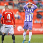 Gianniotas se lamenta tras su remate por encima del larguero nada más entrar el campo, ayer, frente al Nàstic.-PHOTO-DEPORTE