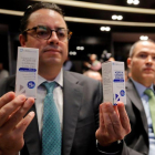 La Comision Federal para la Proteccion contra Riesgos Sanitarios  Cofepris,  maximo organismo de regulacion sanitaria en Mexico  libero  comercialmente los primeros productos  incluyendo alimentos  suplementos y cosmeticos  elaborados a base de cannabis-JOSÉ MÉNDEZ (EFE)