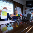 El subdelegado del Gobierno en Valladolid, Luis Antonio Gómez Iglesias, junto al delegado de la Aemet en Castilla y León, Juan Pablo Álvarez, presentan el balance de la primavera y adelanta las previsiones del verano.-ICAL