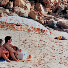 La fotografía con la que Javier Bauluz ganó el premio Pulitzer hace diez años recuerda al reciente hallazgo del pequeño niño sirio en una playa de Turquía.-JAVIER BAULUZ