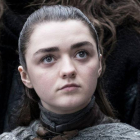 La actriz Maisie Williams, como Arya Stark, en la última temporada de la serie de la HBO Juego de tronos.-HBO