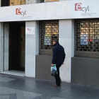 Oficina del Ecyl en Valladolid. J. M. LOSTAU