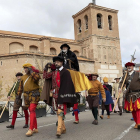 El rey Carlos V entra en la localidad de Medina de Rioseco en su viaje al monasterio de Yuste.-NURIA MONGIL / PHOTOGENIC.
