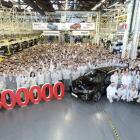 La factoría de Renault de Palencia produce 300.000 vehículos en un año y bate su récord de producción anual-ICAL
