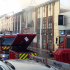 Bomberos de Murcia actúan en la discoteca siniestrada en Murcia. Emergencias 112