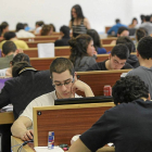 Estudiantes universitarios en el Aulario de Valladolid-El Mundo