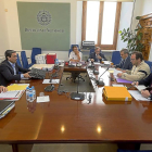 Una sesión anterior de la comisión de investigación de Meseta Ski, en una foto de archivo.-PABLO REQUEJO