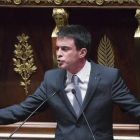 Manuel Valls, durante su intervención en la Asamblea Nacional.-Foto: AP / JACQUES BRINON