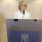 Esperanza Aguirre presenta su dimisión como concejal del Ayuntamiento de Madrid.-JOSE LUIS ROCA