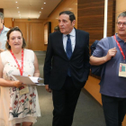 El consejero de Sanidad, Antonio María Sáez; el secretario de Organización Federal, Frederic Monell, y la secretaria general de Castilla y Léon, Carmen Amez, antes de la clausura del congreso constituyente de la FeSP-UGT Castilla y León-ICAL