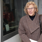 La alcaldesa de Madrid Manuela Carmena tras una entrevista en Cadena Ser.-ZIPI (EFE)