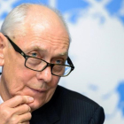 El jefe de la comisión de la ONU que ha elaborado el informe sobre Eritrea, Mike Smith.-AFP / FABRICE COFFRINI