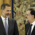 Mariano Rajoy junto con el Rey-EL MUNDO