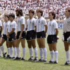 Campeones del Mundial 86: Burruchaga, Valdano, Giusti, Olarticoechea, Héctor Enrique, Batista, Brown, Ruggeri, Cuciuffo, Pumpido y Maradona.-