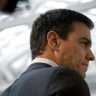 Pedro Sánchez, el pasado jueves en Getafe (Madrid).-JOSÉ LUIS ROCA