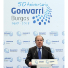 El presidente de la Junta de Castilla y León, Juan Vicente Herrera, interviene en el acto de celebración del 50 Aniversario de Gonvarri Burgos.-ICAL