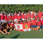 Las dos selecciopnes de menores de Castilla y León, masculina y femenina, en el Campeonato de spaña celebrado en Madrid.-EL MUNDO