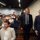 El vicepresidente y consejero de la Presidencia, José Antonio de Santiago-Juárez y el presidente de la FRMP, Alfonso Polanco-ICAL