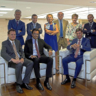María Luisa Lombardero  (c.), con el equipo directivo de España Duero.-ICAL