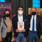 Perrino, Blázquez y Largo en la entrega de premios. / M. G. / APDV