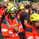 Bomberos de la Generalitat durante el paro general del 3 de octubre.-XAVIER JUBIERRE