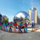 Obra «Universo iluminado», del artista Cristóbal Gabarrón.-EUROPA PRESS