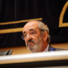 Santos Llamas, durante su comparecencia en la  Comisión de investigación de las cajas.-ICAL