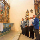 El presidente de la Diputación acude a la inauguración del retablo renacentista de la iglesia de San Juan Bautista.-E. M.