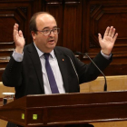 Iceta, en una intervención en el Parlament.-ELISENDA PONS