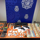 El material requisado por la policía en el marco de la Operación Corona en Valladolid.-EL MUNDO