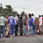 Calle de la capital de Burundi,Bujumbura, después de la masacre.-AP / STR