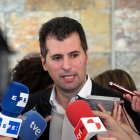 El secretario general del PSCyL-PSOE, Luis Tudanca, tras reunirse con el delegado de Ciudadanos en la Comunidad, Luis Fuentes-Ical