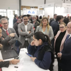 Una imagen de la visita de las autoridades a la Feria del Empleo y Emprendimiento 'Valladolid Emplea'. E.P.