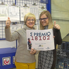 Fonsi Crespo y Patricia Crespo, propietarias de la administración nº 8 de Zamora.-M. Deneiva