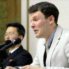 El estudiante estadounidense de 21 años, Otto Warmbier, en su comparecencia ante los medios norcoreanos en Pyongyang (Corea del Norte).-KCNA VIA KNS