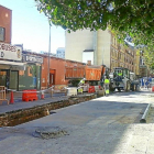 Trabajos de reparación de la tubería de fibrocemento que se se recventó el pasado 23 de octubre en la calle San José .-E. M,