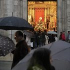Lluvia antes de la procesión de El Encuentro de la Santísima Virgen con su Hijo en la Calle de la Amargura