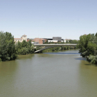 Río Pisuerga fotografiado desde el puente de Arturo Eyries