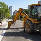 Corte de tráfico en la avenida de Salamanca por las obras de la red de calor.