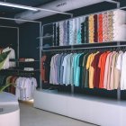 Imagen del interior de una tienda de Blue Banana