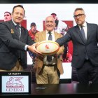 Juan Carlos Martín Hansen, Jesús Julio Carnero y Jorge Santiago en la presentación del partido entre España y Fiyi en Zorrilla.