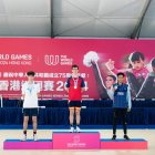 El patinador vallisoletano Álvaro Nieto en el podio de Hong Kong.